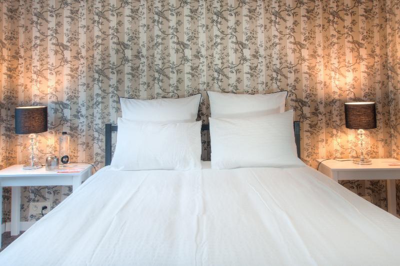 Bed and Breakfast Be And Be Sablon Bruselas Exterior foto